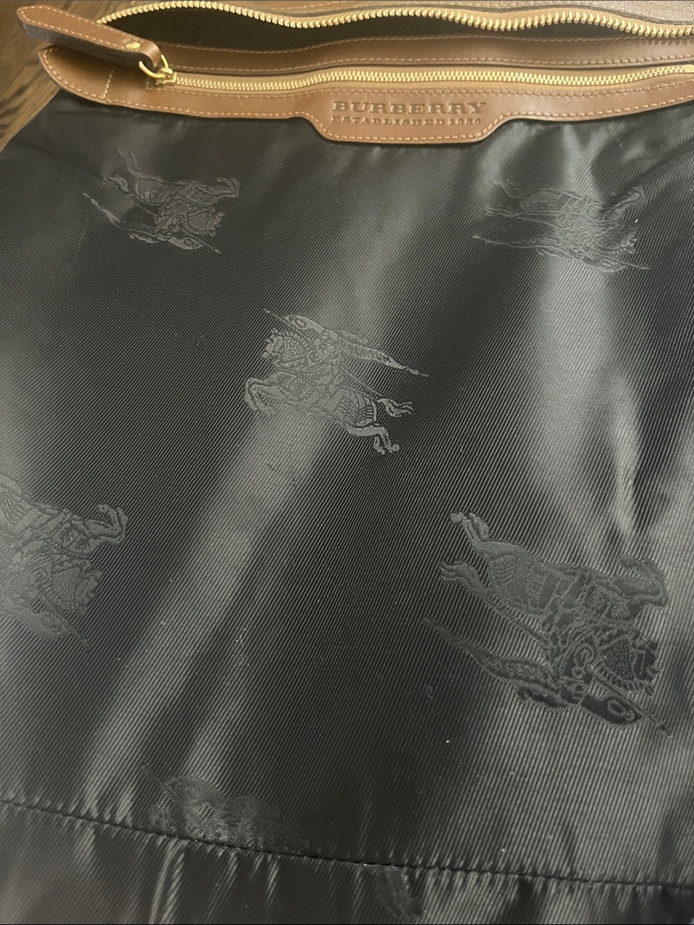 Burberry Prorsum Large Leather Metal StitchTote Bag - Picture 16 of 16
